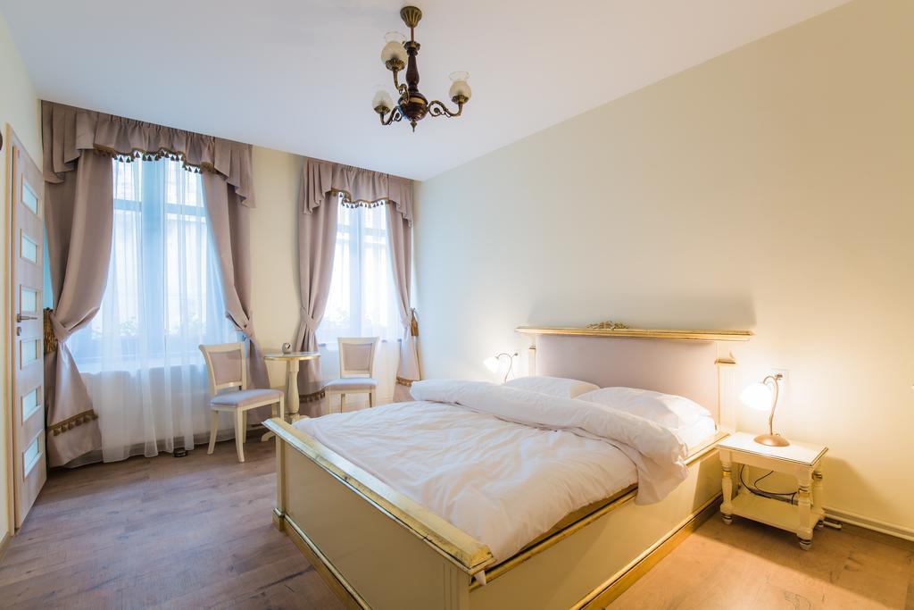 Pensiunea Casa Helis Sibiu Exterior foto