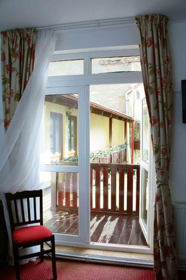 Pensiunea Casa Helis Sibiu Exterior foto