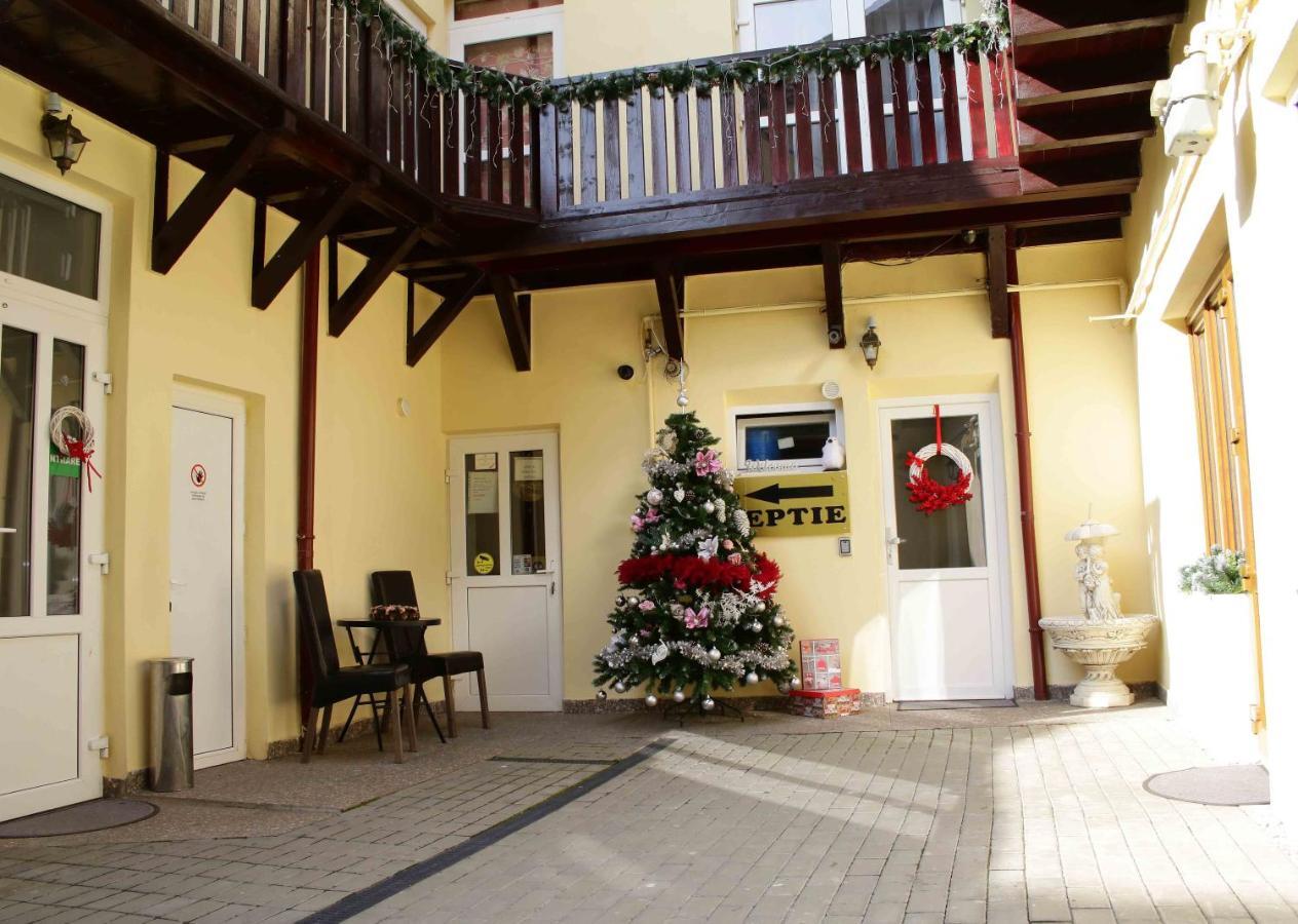 Pensiunea Casa Helis Sibiu Exterior foto